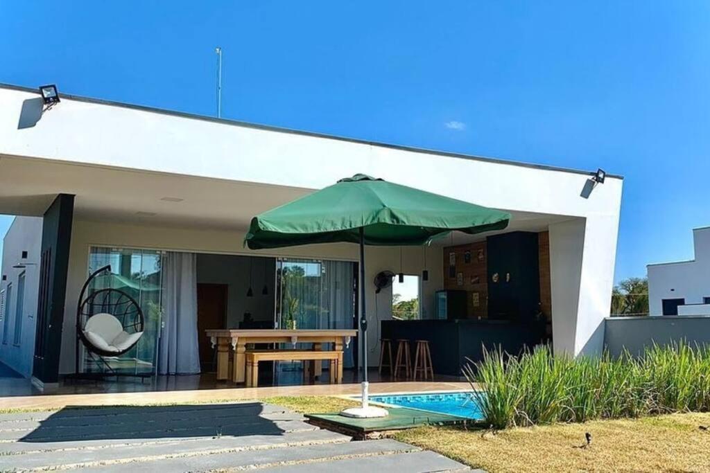 Aconchegante Casa Na Represa. Villa Itaí Kültér fotó